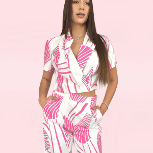 Conjunto blanco con rosa